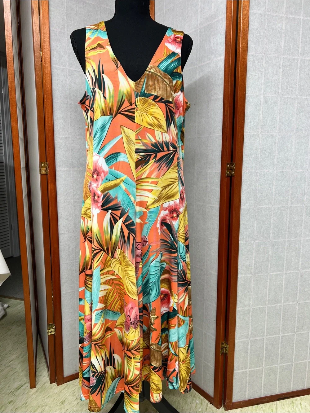 Tropical V-Neck Maxi Dress in Coral Multi - Picture 1 of 5